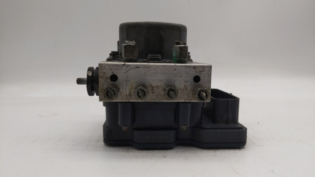 2015-2019 Nissan Versa ABS Pump Control Module Replacement P/N:47660 9KS0A 47660 9KL0A Fits 2015 2016 2017 2018 2019 OEM Used Auto Parts - Oemusedautoparts1.com