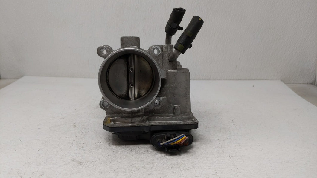 2011-2018 Hyundai Elantra Throttle Body P/N:35100-2E000 Fits 2011 2012 2013 2014 2015 2016 2017 2018 2019 OEM Used Auto Parts - Oemusedautoparts1.com