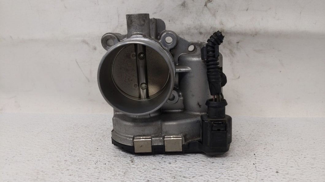 2013-2016 Ford Escape Throttle Body P/N:7S7G-9F991-CA Fits 2013 2014 2015 2016 2017 2018 2019 OEM Used Auto Parts - Oemusedautoparts1.com