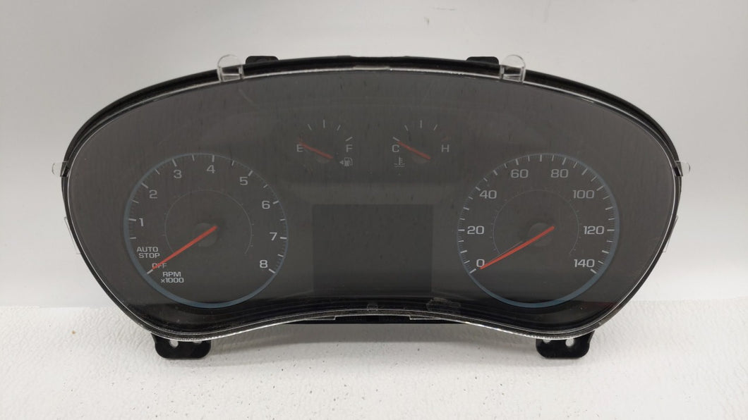 2018 Chevrolet Equinox Instrument Cluster Speedometer Gauges P/N:84424074 84404402 Fits OEM Used Auto Parts - Oemusedautoparts1.com