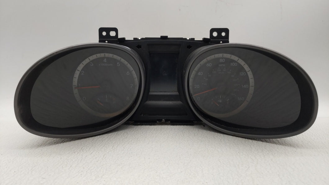 2013-2014 Hyundai Santa Fe Instrument Cluster Speedometer Gauges P/N:94001-4Z001 Fits 2013 2014 OEM Used Auto Parts - Oemusedautoparts1.com