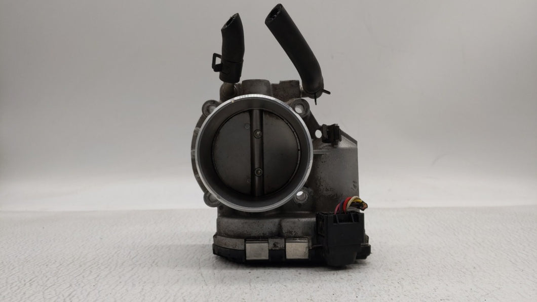 2011-2014 Hyundai Sonata Throttle Body P/N:35100-2G700 Fits 2011 2012 2013 2014 2015 2016 OEM Used Auto Parts - Oemusedautoparts1.com