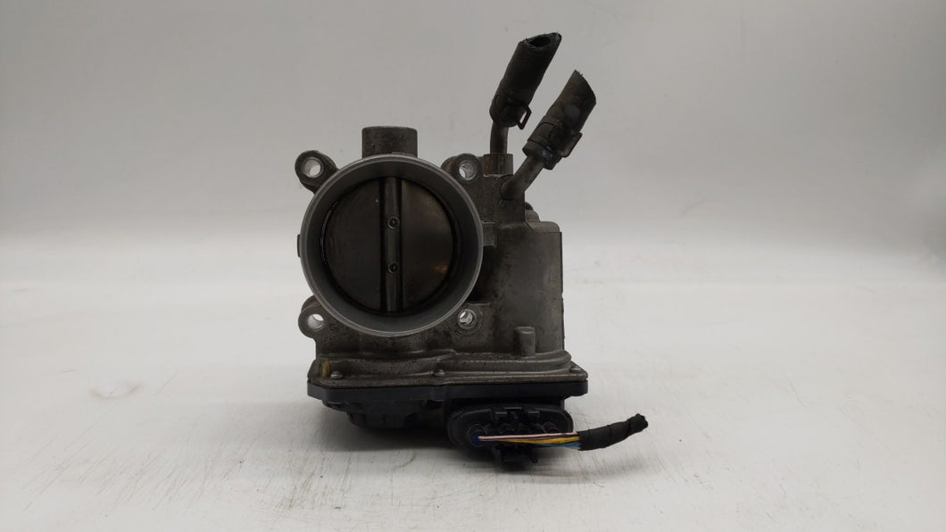 2011-2018 Hyundai Elantra Throttle Body P/N:35100-2E000 Fits 2011 2012 2013 2014 2015 2016 2017 2018 2019 OEM Used Auto Parts - Oemusedautoparts1.com