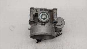 2013-2018 Ford Taurus Throttle Body P/N:AT4E-9F991-EL AT4E-EH Fits 2011 2012 2013 2014 2015 2016 2017 2018 2019 OEM Used Auto Parts - Oemusedautoparts1.com