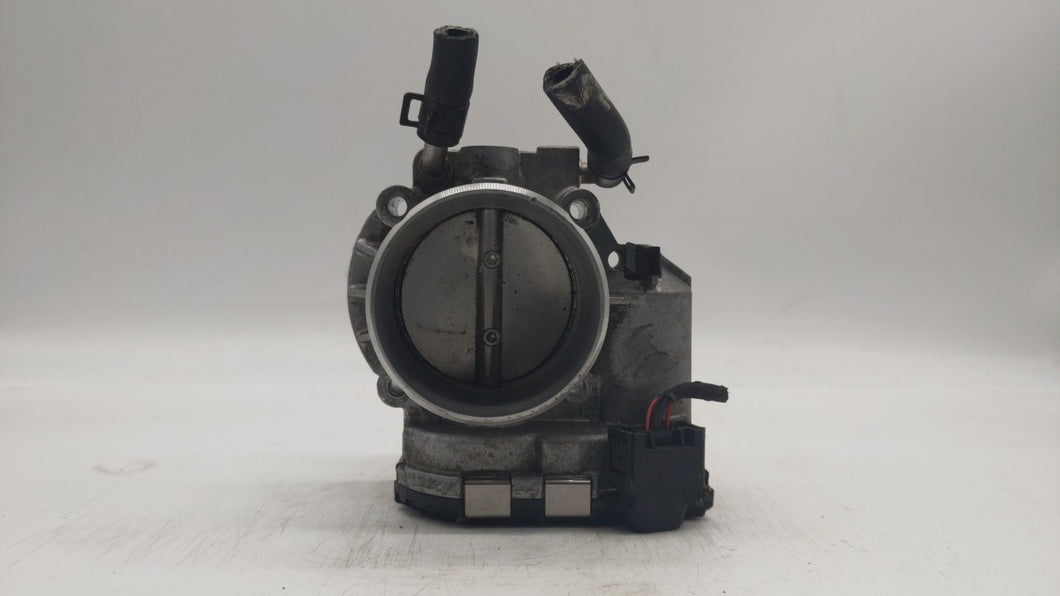 2012-2015 Kia Sorento Throttle Body P/N:35100-2G700 Fits 2011 2012 2013 2014 2015 2016 OEM Used Auto Parts - Oemusedautoparts1.com