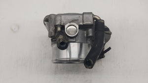 2012-2015 Kia Sorento Throttle Body P/N:35100-2G700 Fits 2011 2012 2013 2014 2015 2016 OEM Used Auto Parts - Oemusedautoparts1.com