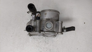 2012-2019 Kia Soul Throttle Body P/N:35100-2B300 Fits 2012 2013 2014 2015 2016 2017 2018 2019 OEM Used Auto Parts - Oemusedautoparts1.com