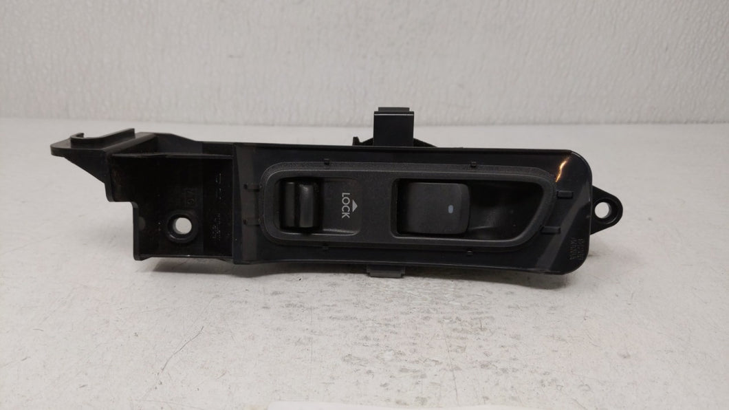 2009 Subaru Legacy Passeneger Right Power Window Switch - Oemusedautoparts1.com