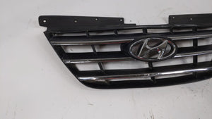 2009-2010 Hyundai Sonata Front Bumper Grille Cover - Oemusedautoparts1.com