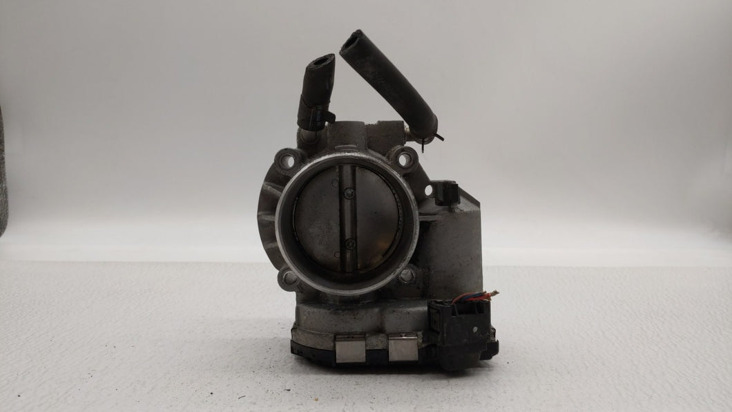 2011-2013 Kia Sportage Throttle Body P/N:35100-25400 35100-25200 Fits 2006 2007 2008 2009 2010 2011 2012 2013 OEM Used Auto Parts - Oemusedautoparts1.com