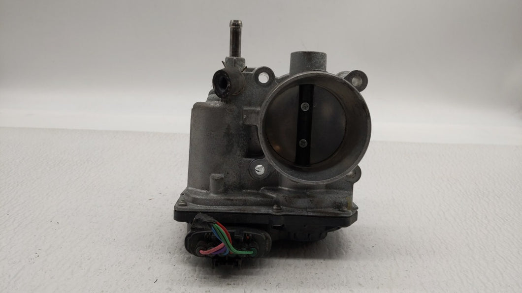 2011-2018 Toyota Corolla Throttle Body P/N:22030-0T080 Fits 2011 2012 2013 2014 2015 2016 2017 2018 OEM Used Auto Parts - Oemusedautoparts1.com