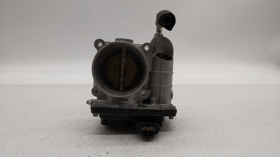 2014-2018 Infiniti Q50 Throttle Body P/N:526-01 RME75 Fits 2007 2008 2009 2010 2011 2012 2013 2014 2015 2016 2017 2018 2019 2020 OEM Used Auto Parts - Oemusedautoparts1.com