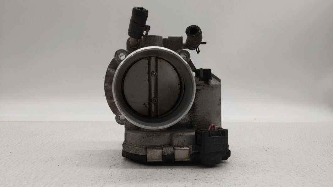 2011-2014 Hyundai Sonata Throttle Body P/N:35100-2G700 Fits 2011 2012 2013 2014 2015 2016 OEM Used Auto Parts - Oemusedautoparts1.com