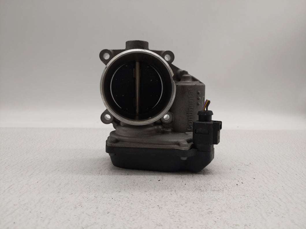 2009-2018 Volkswagen Tiguan Throttle Body P/N:06F 133 062 J 06F 133 062 T Fits OEM Used Auto Parts - Oemusedautoparts1.com