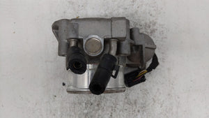 2011-2014 Hyundai Sonata Throttle Body P/N:35100-2G710 Fits 2011 2012 2013 2014 2015 2016 OEM Used Auto Parts - Oemusedautoparts1.com