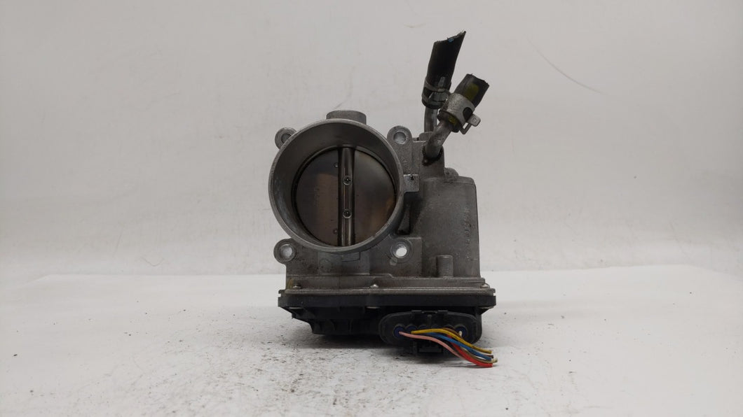 2011-2018 Hyundai Elantra Throttle Body P/N:35100-2E000 Fits 2011 2012 2013 2014 2015 2016 2017 2018 2019 OEM Used Auto Parts - Oemusedautoparts1.com