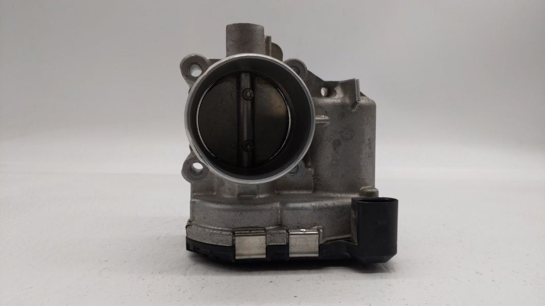 2013-2016 Ford Escape Throttle Body P/N:7S7G-9F991-CA Fits 2013 2014 2015 2016 2017 2018 2019 OEM Used Auto Parts - Oemusedautoparts1.com