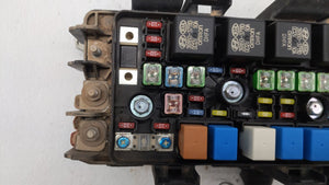 2008-2010 Hyundai Sonata Fusebox Fuse Box Panel Relay Module P/N:91950-3K540 91950-3K750 Fits 2008 2009 2010 OEM Used Auto Parts - Oemusedautoparts1.com