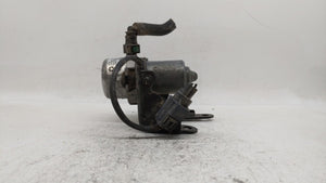 2013 Chrysler 200 Central Vaccum Lock Pump 04581486aa - Oemusedautoparts1.com