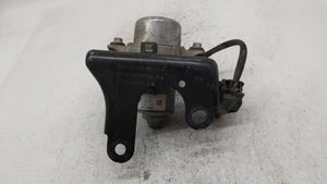 2013 Chrysler 200 Central Vaccum Lock Pump 04581486aa - Oemusedautoparts1.com