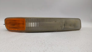 1999-2004 Gmc Sierra 2500 Passenger Right Oem Front Light Lamp - Oemusedautoparts1.com