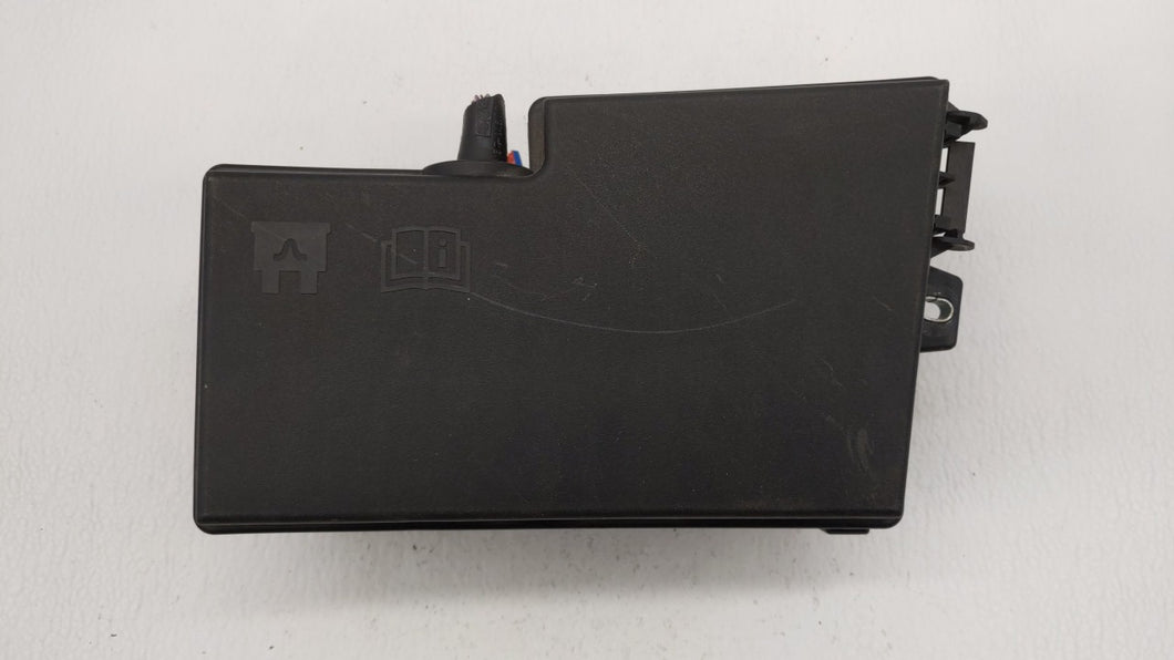 2013-2016 Ford Escape Fusebox Fuse Box Panel Relay Module P/N:AV6T-14A142-AB AV6T-14A067-AD Fits 2013 2014 2015 2016 OEM Used Auto Parts - Oemusedautoparts1.com