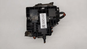 2010-2012 Hyundai Santa Fe Fusebox Fuse Box Panel Relay Module P/N:91115-2B050 91950-2B710 Fits 2010 2011 2012 OEM Used Auto Parts - Oemusedautoparts1.com