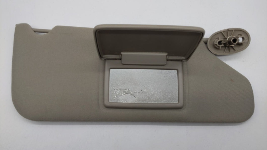 2005-2010 Jeep Grand Cherokee Sun Visor Shade Replacement Passenger Right Mirror Fits 2005 2006 2007 2008 2009 2010 OEM Used Auto Parts - Oemusedautoparts1.com