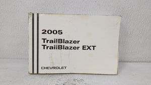 2005 Chevrolet Trailblazer Owners Manual Book Guide OEM Used Auto Parts