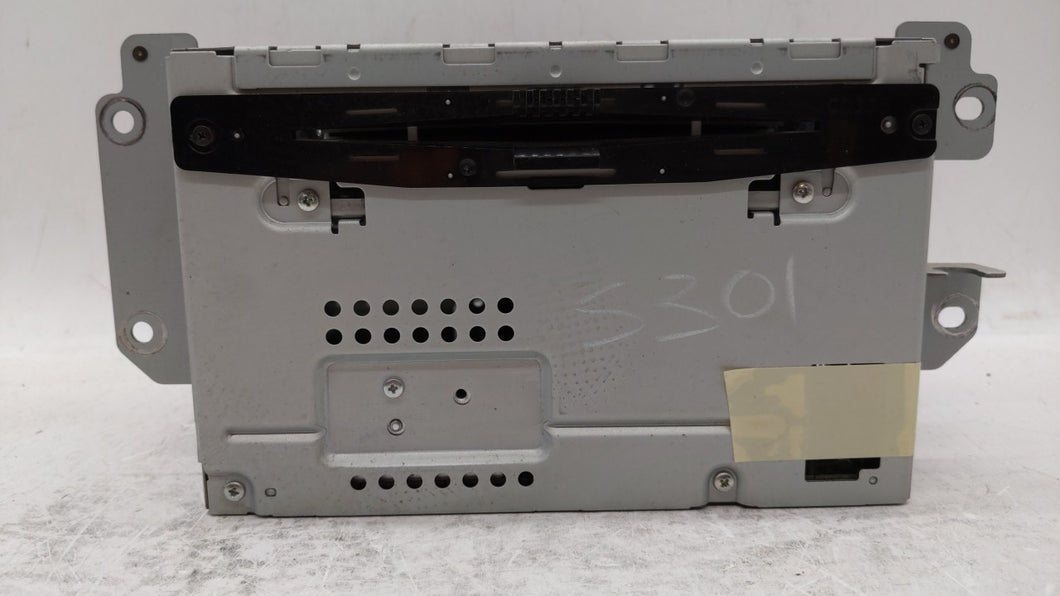 2010-2012 Ford Fusion Radio AM FM Cd Player Receiver Replacement P/N:BE5T-19C157-AB BE5T-19C157-AA Fits 2010 2011 2012 OEM Used Auto Parts - Oemusedautoparts1.com