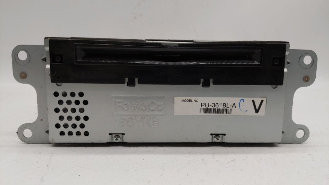 2013 Ford Explorer Radio AM FM Cd Player Receiver Replacement P/N:DB5T-19C107-GA DB5T-19C107-GB Fits OEM Used Auto Parts - Oemusedautoparts1.com