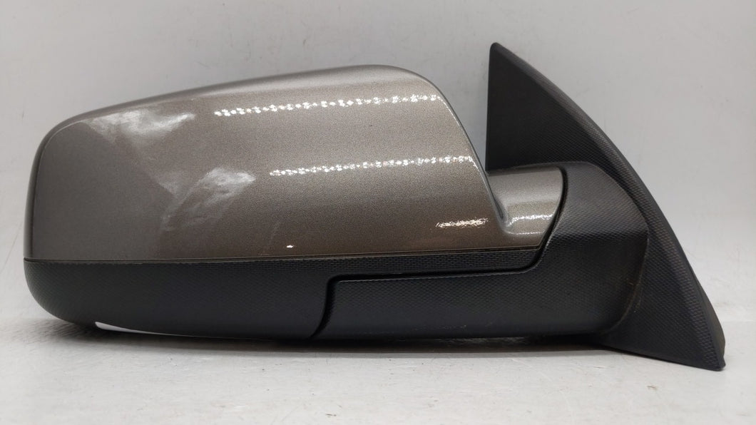 2010-2011 Chevrolet Equinox Side Mirror Replacement Passenger Right View Door Mirror P/N:20858728 20858720 Fits 2010 2011 OEM Used Auto Parts - Oemusedautoparts1.com