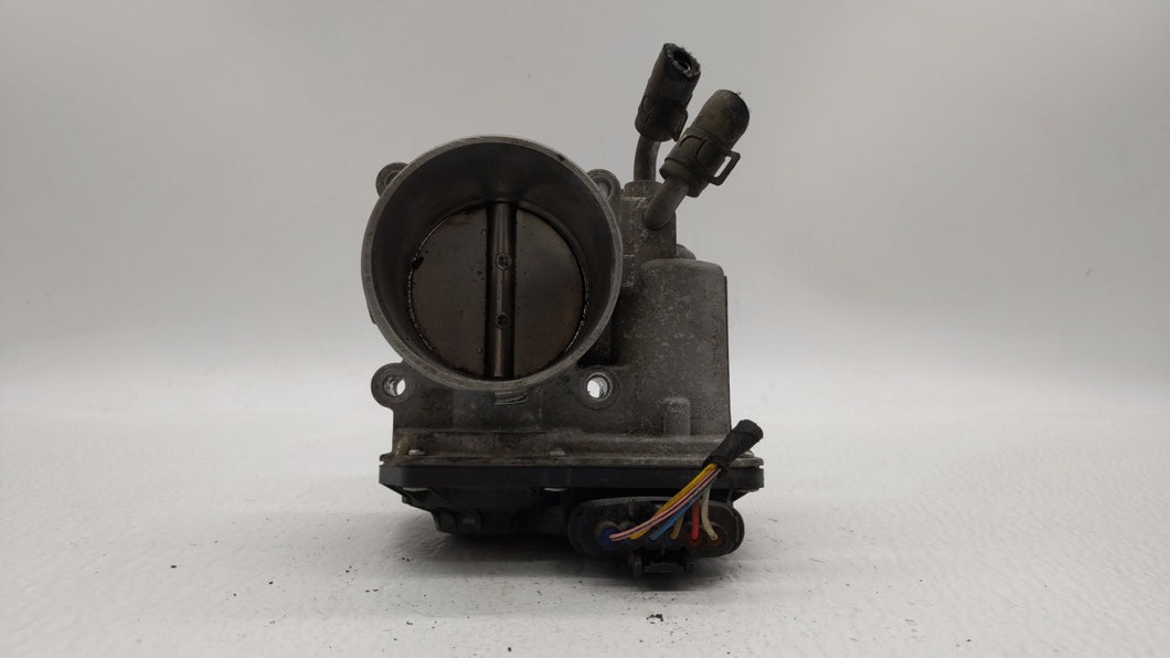 2014-2016 Kia Forte Throttle Body P/N:35100-2E400 Fits 2012 2013 2014 2015 2016 2018 2019 OEM Used Auto Parts - Oemusedautoparts1.com