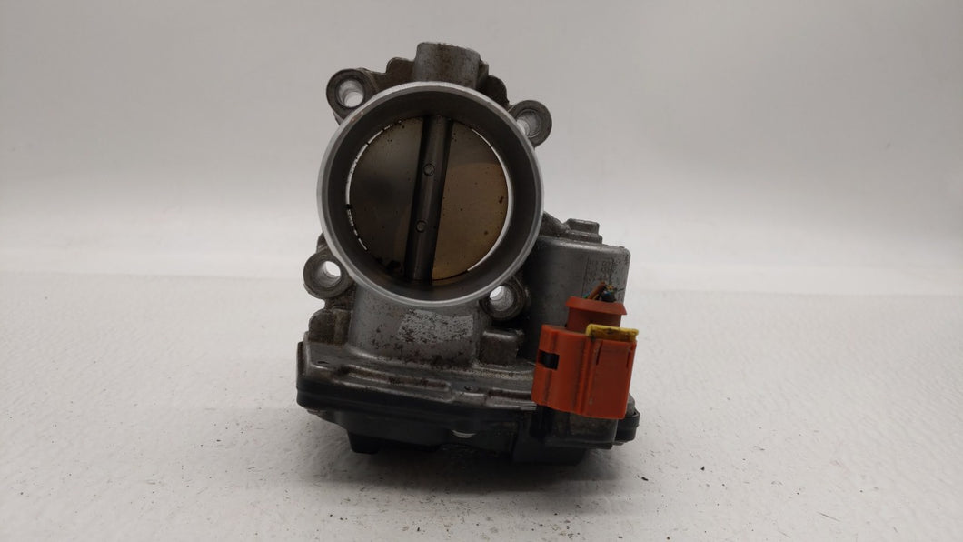 2017-2019 Ford Escape Throttle Body P/N:DS7G-9E991-BB DS7G-9F991-CA Fits 2014 2015 2016 2017 2018 2019 OEM Used Auto Parts - Oemusedautoparts1.com