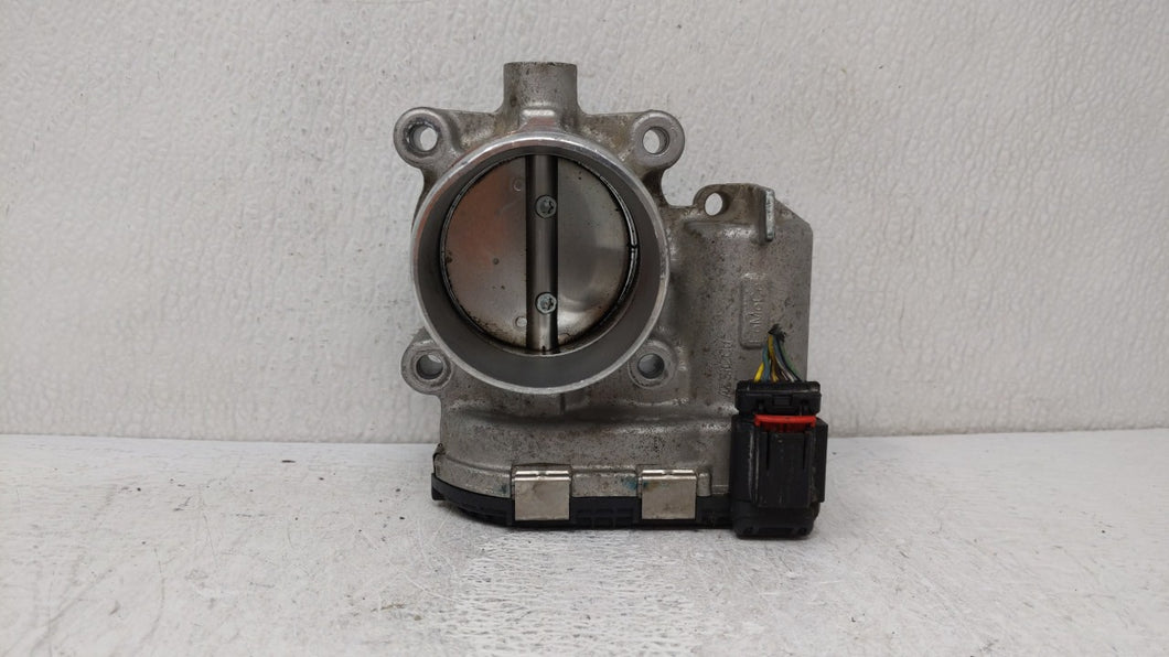 2014-2018 Ford Focus Throttle Body P/N:DS7E-9F991-BB Fits 2014 2015 2016 2017 2018 2019 OEM Used Auto Parts - Oemusedautoparts1.com