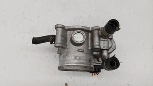 2012-2019 Kia Soul Throttle Body P/N:35100-2B300 Fits 2012 2013 2014 2015 2016 2017 2018 2019 OEM Used Auto Parts - Oemusedautoparts1.com