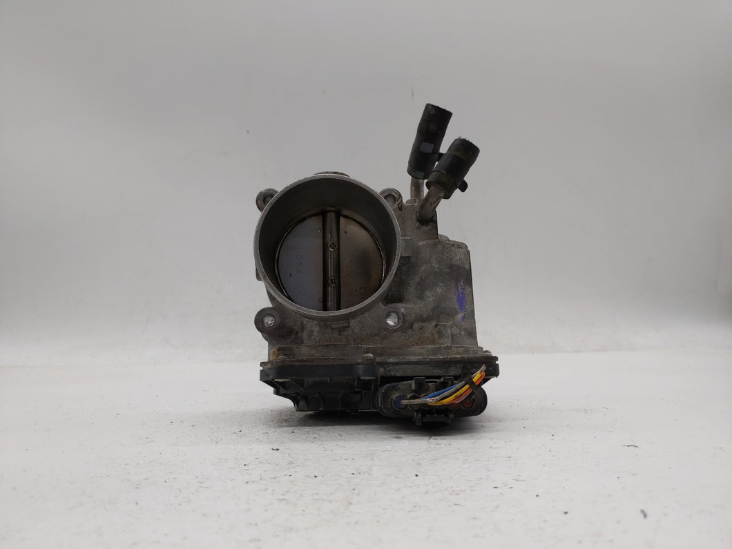 2011-2018 Hyundai Elantra Throttle Body P/N:35100-2E000 Fits 2011 2012 2013 2014 2015 2016 2017 2018 2019 OEM Used Auto Parts - Oemusedautoparts1.com