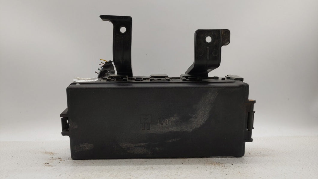 2007-2010 Lincoln Mkz Fusebox Fuse Box Panel Relay Module P/N:9H61-14290-B Fits 2007 2008 2009 2010 OEM Used Auto Parts - Oemusedautoparts1.com