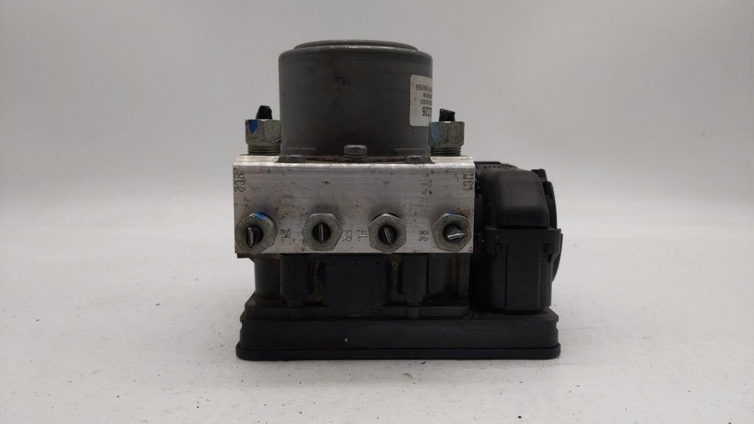 2017-2019 Chevrolet Impala ABS Pump Control Module Replacement P/N:84020433 84092226 Fits 2017 2018 2019 OEM Used Auto Parts - Oemusedautoparts1.com