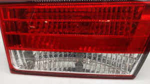 2006 Hyundai Sonata Tail Light Assembly Passenger Right OEM P/N:92404-0A0 Fits 2007 2008 OEM Used Auto Parts - Oemusedautoparts1.com