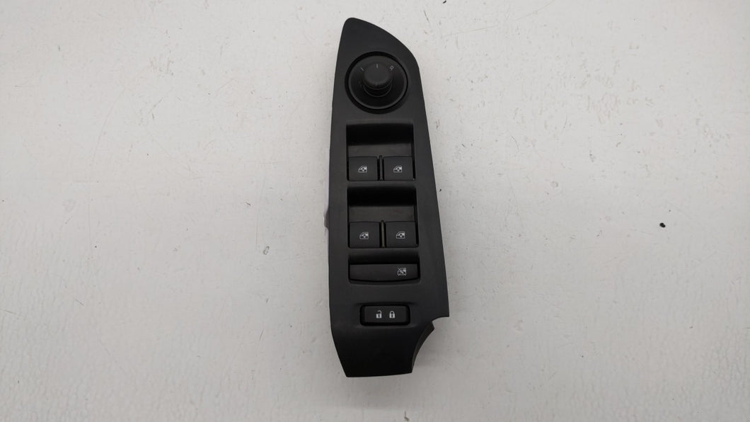 2017-2018 Chevrolet Trax Master Power Window Switch Replacement Driver Side Left P/N:42406141 284159 Fits 2017 2018 OEM Used Auto Parts - Oemusedautoparts1.com