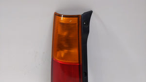 2008-2012 Chevrolet Malibu Tail Light Assembly Driver Left OEM P/N:25879098 Fits 2008 2009 2010 2011 2012 OEM Used Auto Parts - Oemusedautoparts1.com