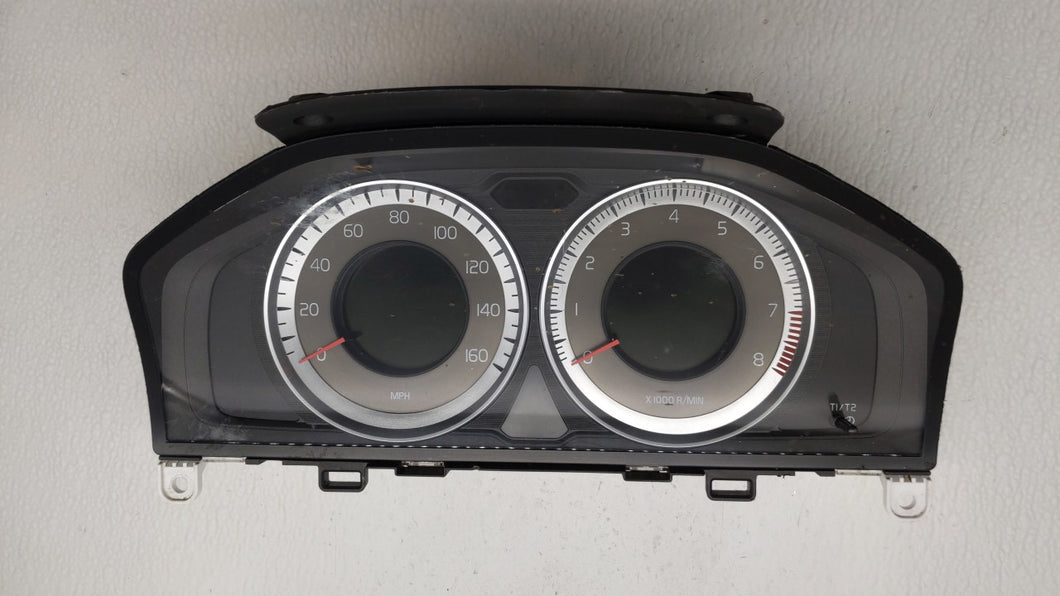 2014 Volvo Xc60 Instrument Cluster Speedometer Gauges P/N:31343326AA 31296371AB Fits 2011 2012 2013 OEM Used Auto Parts - Oemusedautoparts1.com