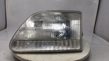 1997-2002 Ford Expedition Passenger Right Oem Head Light Headlight Lamp - Oemusedautoparts1.com