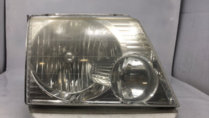 2002-2005 Ford Explorer Passenger Right Oem Head Light Headlight Lamp - Oemusedautoparts1.com