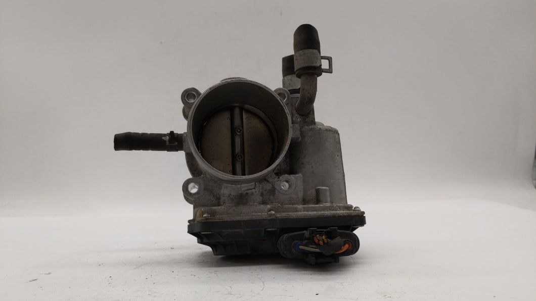 2012-2019 Kia Soul Throttle Body P/N:5302-1S02 35100-2B300 Fits 2012 2013 2014 2015 2016 2017 2018 2019 OEM Used Auto Parts - Oemusedautoparts1.com