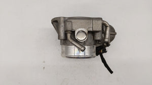 2010-2012 Hyundai Santa Fe Throttle Body P/N:35100-25400 35100-25200 Fits 2006 2007 2008 2009 2010 2011 2012 2013 OEM Used Auto Parts - Oemusedautoparts1.com