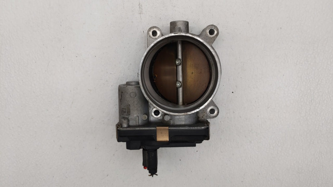 2014-2019 Chevrolet Silverado 1500 Throttle Body P/N:12678224 12617792 Fits 2014 2015 2016 2017 2018 2019 OEM Used Auto Parts - Oemusedautoparts1.com