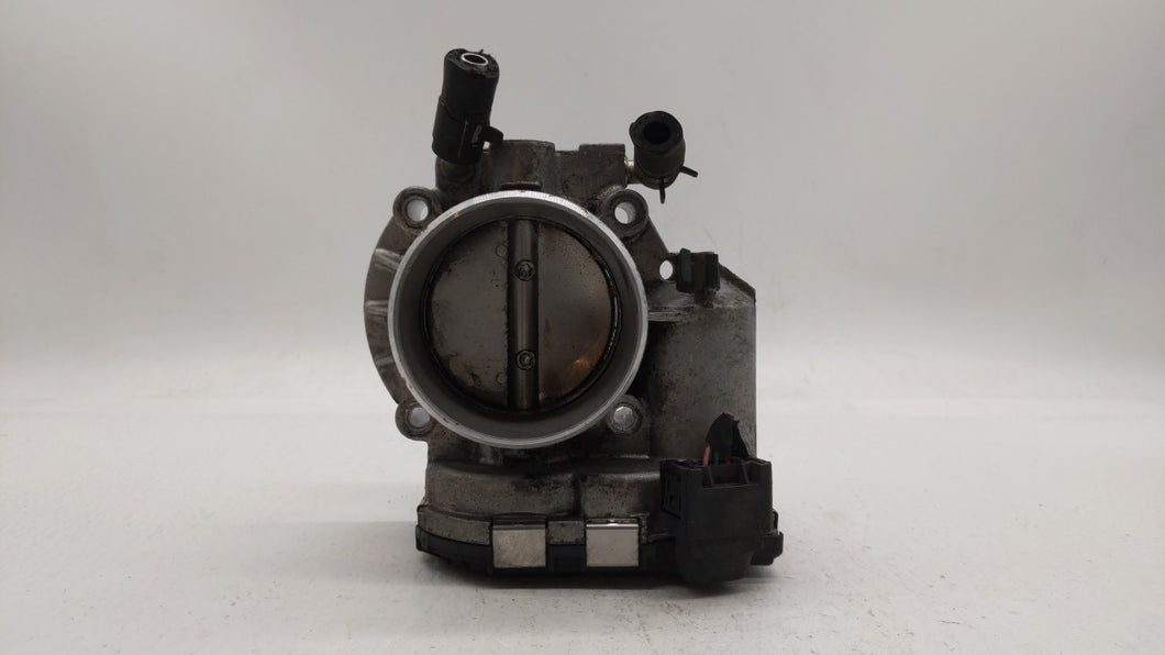 2010-2013 Hyundai Tucson Throttle Body P/N:35100-25400 35100-25200 Fits 2006 2007 2008 2009 2010 2011 2012 2013 OEM Used Auto Parts - Oemusedautoparts1.com