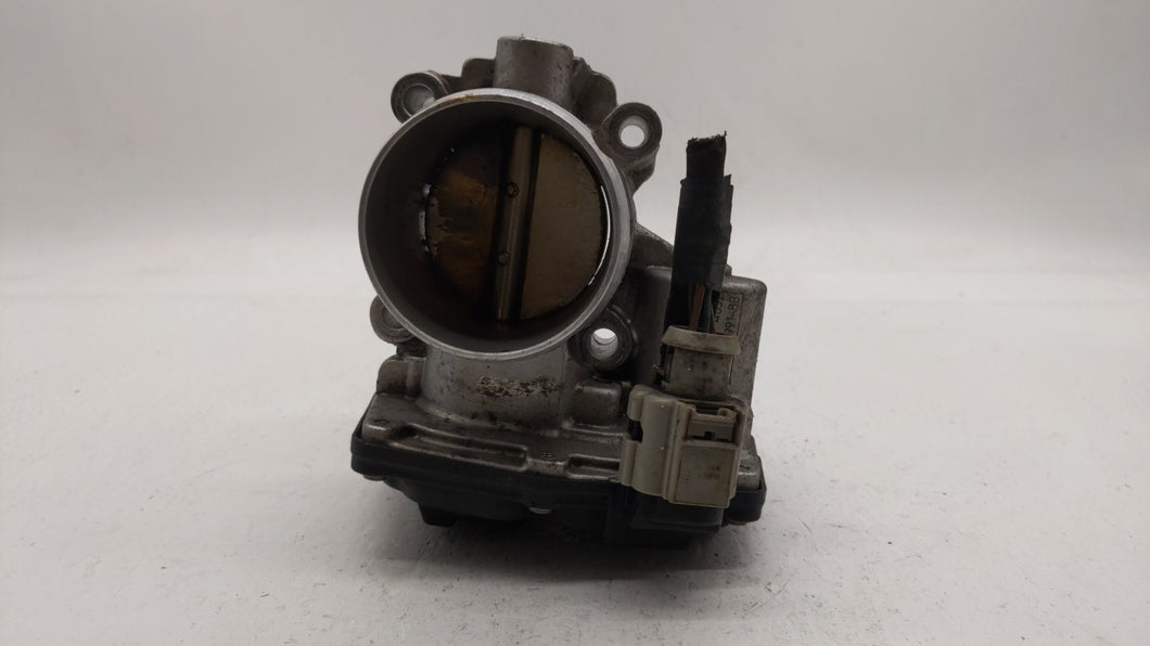 2014-2019 Ford Fusion Throttle Body P/N:DS7G-9F991-BB DS7G-9E991-BB Fits 2014 2015 2016 2017 2018 2019 OEM Used Auto Parts - Oemusedautoparts1.com